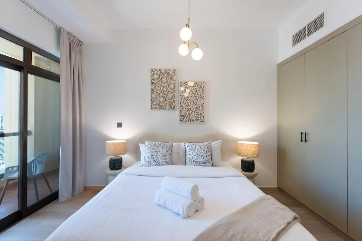 Stunning 2 Bed Apartment In Amwaj 4 Jbr Dubai United Arab Emirates