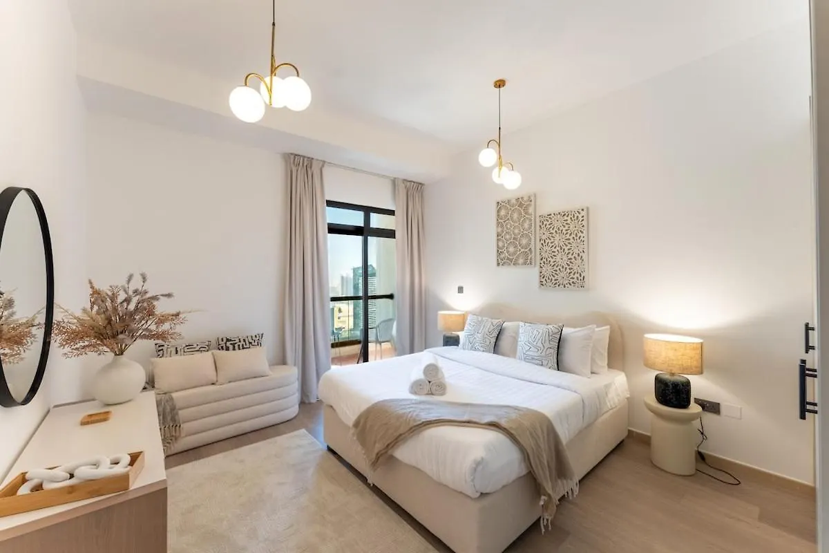 Stunning 2 Bed Apartment In Amwaj 4 Jbr Dubai