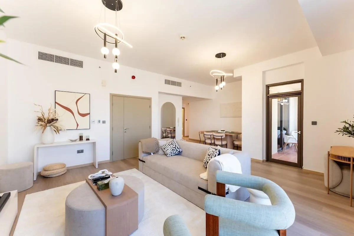 Stunning 2 Bed Apartment In Amwaj 4 Jbr Dubai