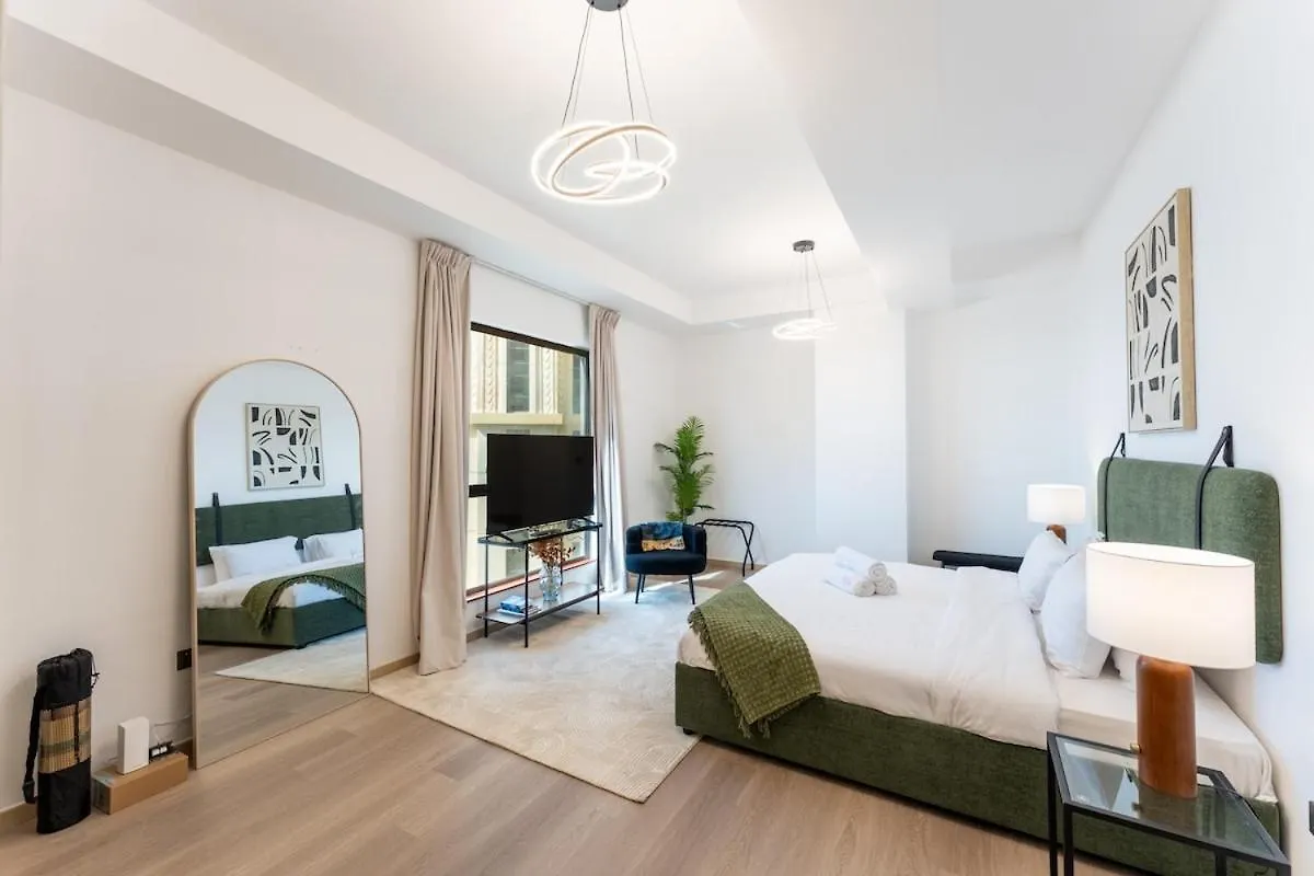 Stunning 2 Bed Apartment In Amwaj 4 Jbr Dubai